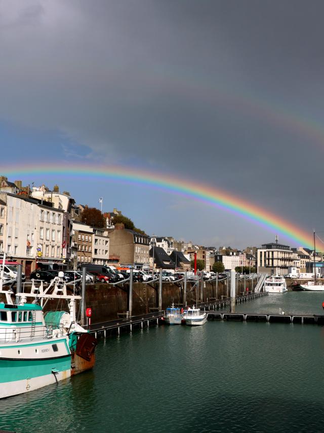 Arc En Ciel Dans Le Port De Peche Credit Otgtm Marie Claude Vergne 35214