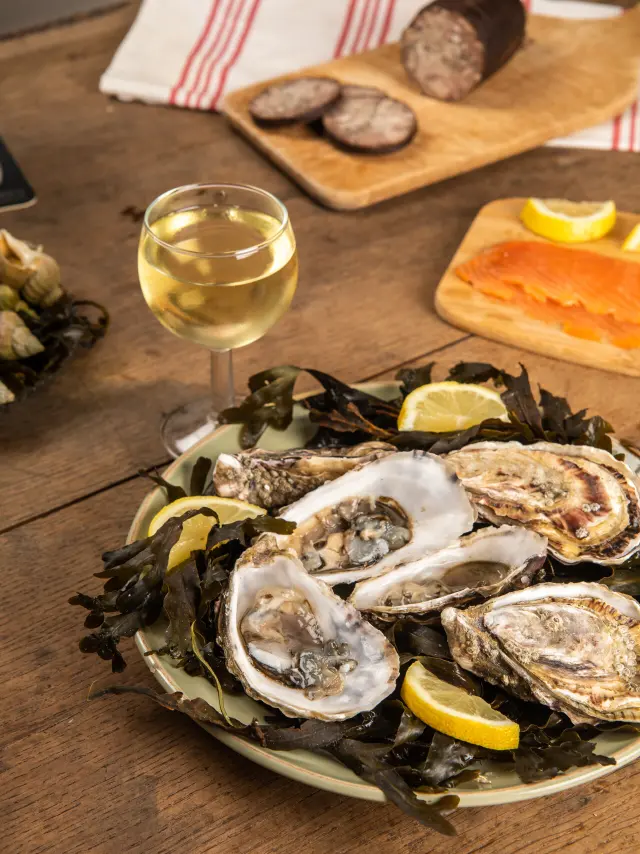 Ein Aperitif Granville Terre Et Mer Credit Otgtm Philippe Fauvel 44 1920px 2