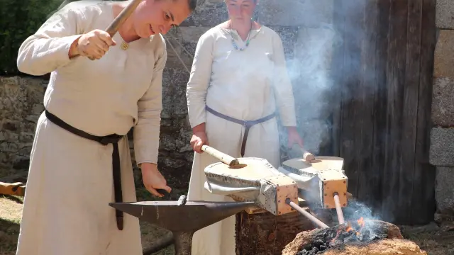 L'Abbaye De La Lucerne D'Outremer Le Village Viking Et Normand Credit Otgtm Marie Claude Vergne 36418 2