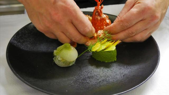 Experience Le Homard Chez Le Chef Jonathan Datin Credit Otgtm Estelle Cohier 33694 1920px 4 1