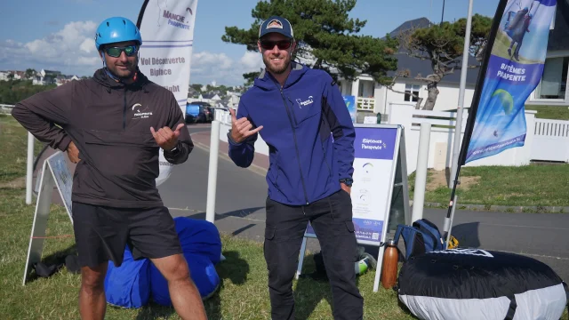 Leo Adrien Parapente 01