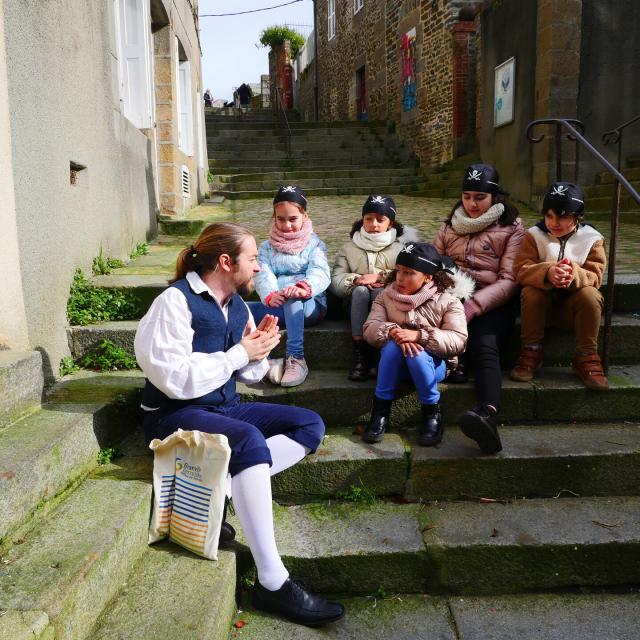 Visite Guidee En Hiver Pirates Et Corsaires A L'Assaut Des Remparts Credit Otgtm Estelle Cohier 37384 1920px 1