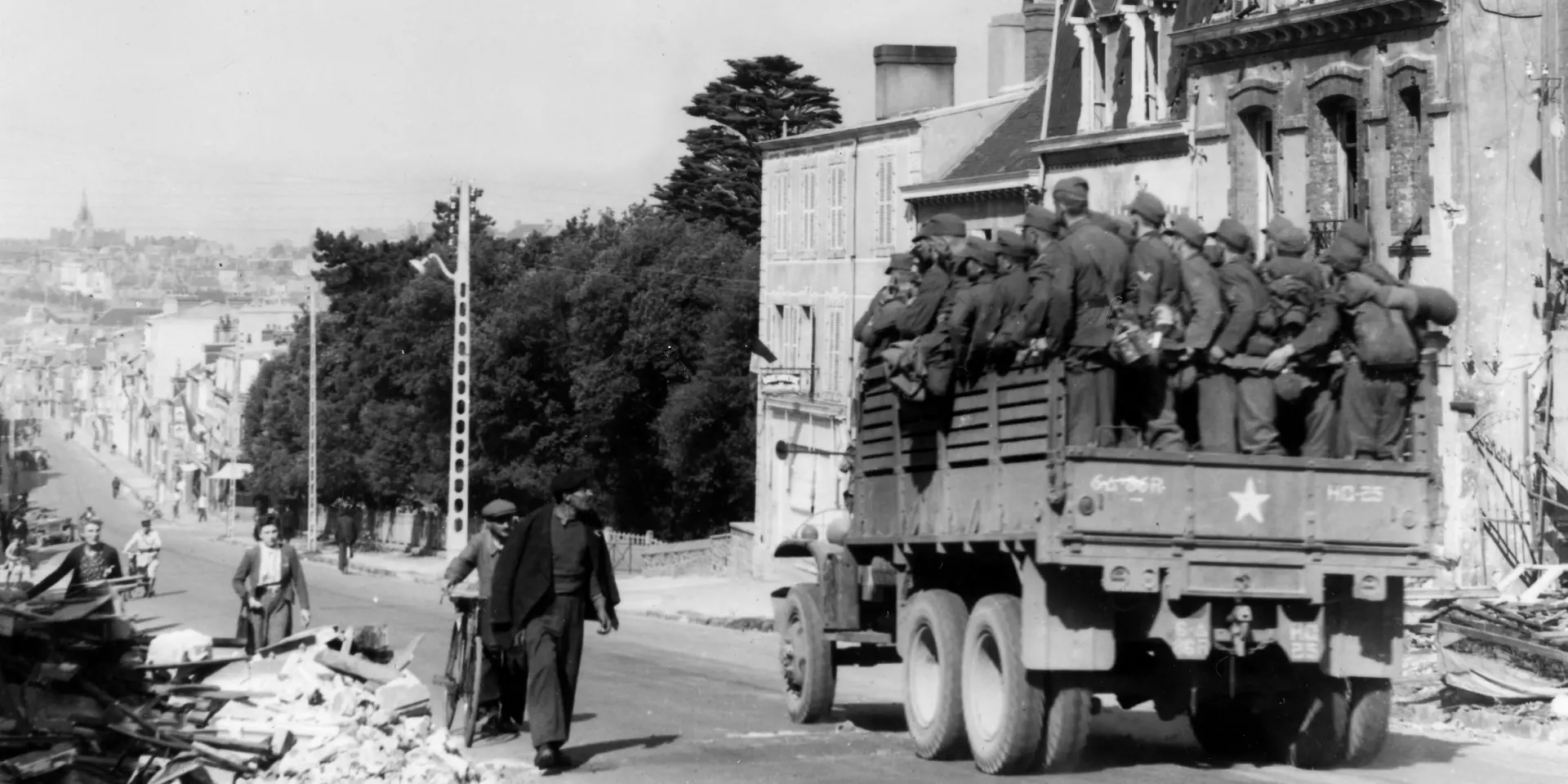 Arrivee Allies Granville Normandie