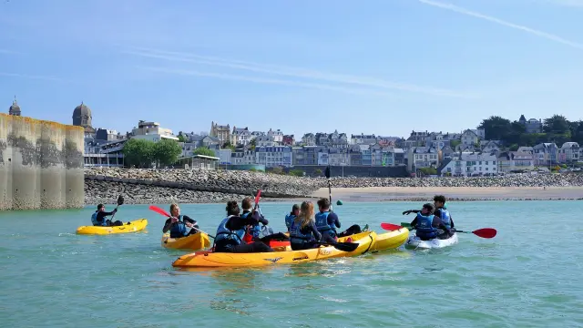 Kayak bassin de la base nautique de Granville