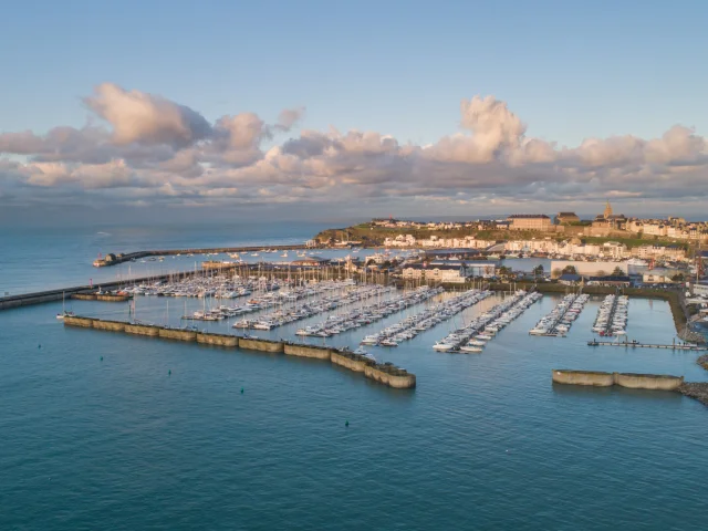 Der Hafen Von Granville Credit Otgtm Philippe Fauvel 3772 1920px