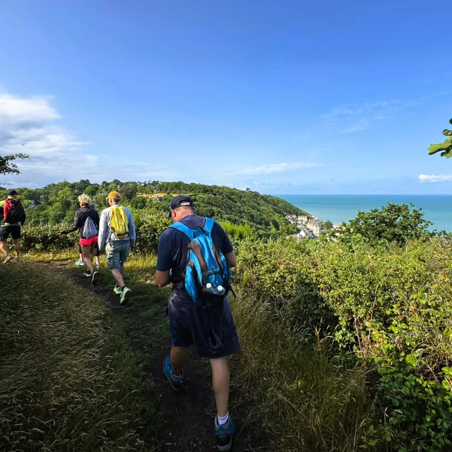 Trek en Baie arrivée Saint-Jean-Le-Thomas