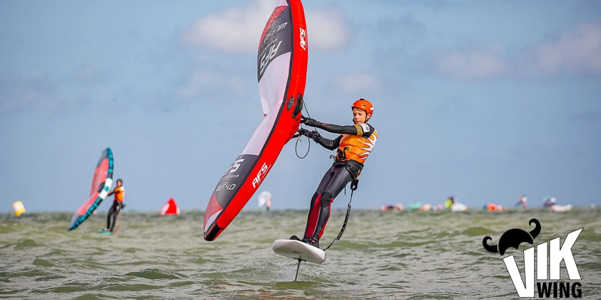Simon Vik Wing 2025