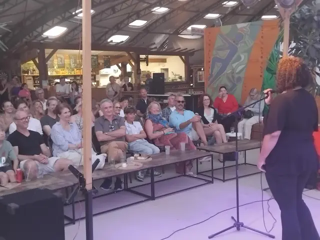 Le Roc Comedy Club chez Freedom à Granville