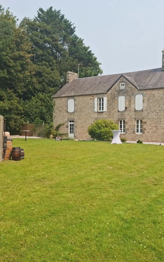 Au Plaisir De La Lucerne