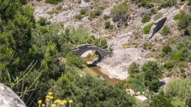 Pont Des Fees Grimaud Var (9)