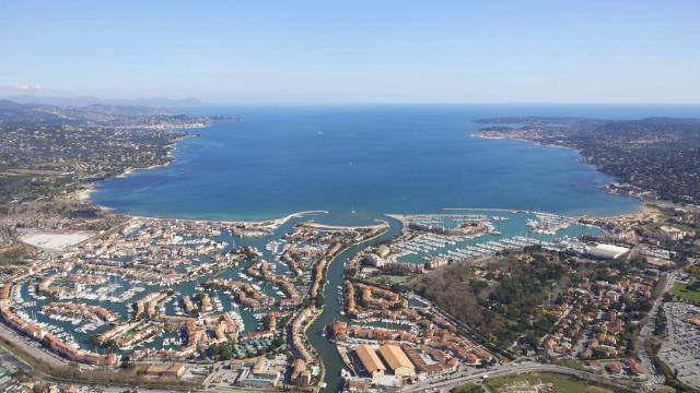 Port Grimaud Cite Lacustre Cote D Azur