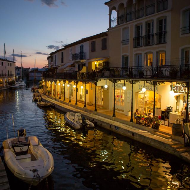 Port Grimaud Nuit Cite Lacustre Cote D Azur (6)