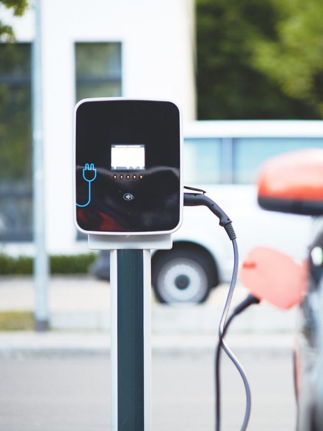 Recharge Vehicule Electrique Grimaud