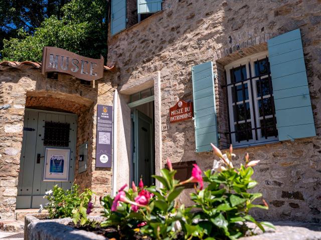 Musee Patrimoine Grimaud Provence (13)