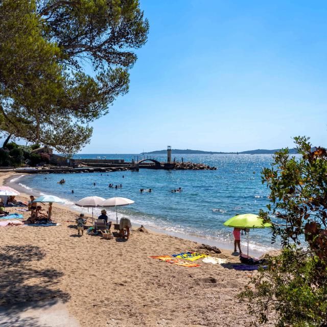 plage-des-cigales-grimaud-cote-d-azur-27.jpg