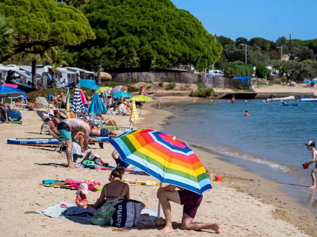 plage-grimaud-cote-d-azur-30.jpg