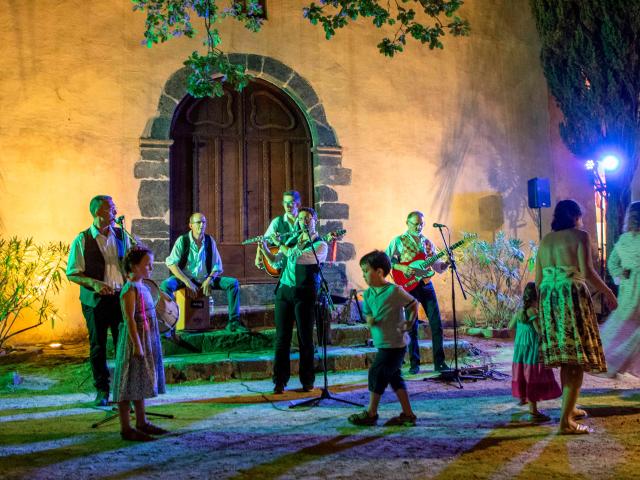 Fete Village Grimaud Var 26