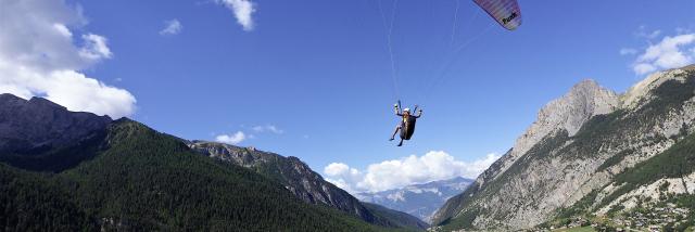 g-vallot-parapente-marion-fouque-ceillac-hd-6.jpg
