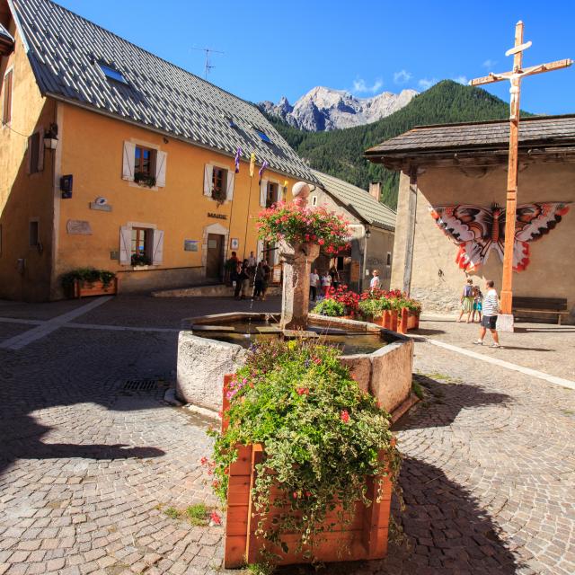 Ceillac Place Village