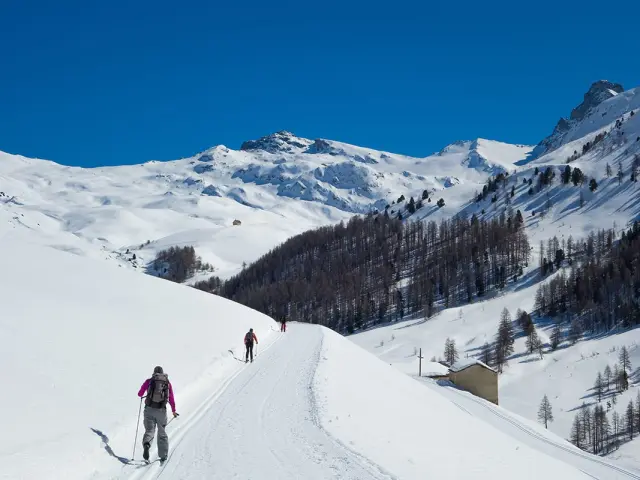 Les 5 Vallées Du Queyras En Ski De Fond