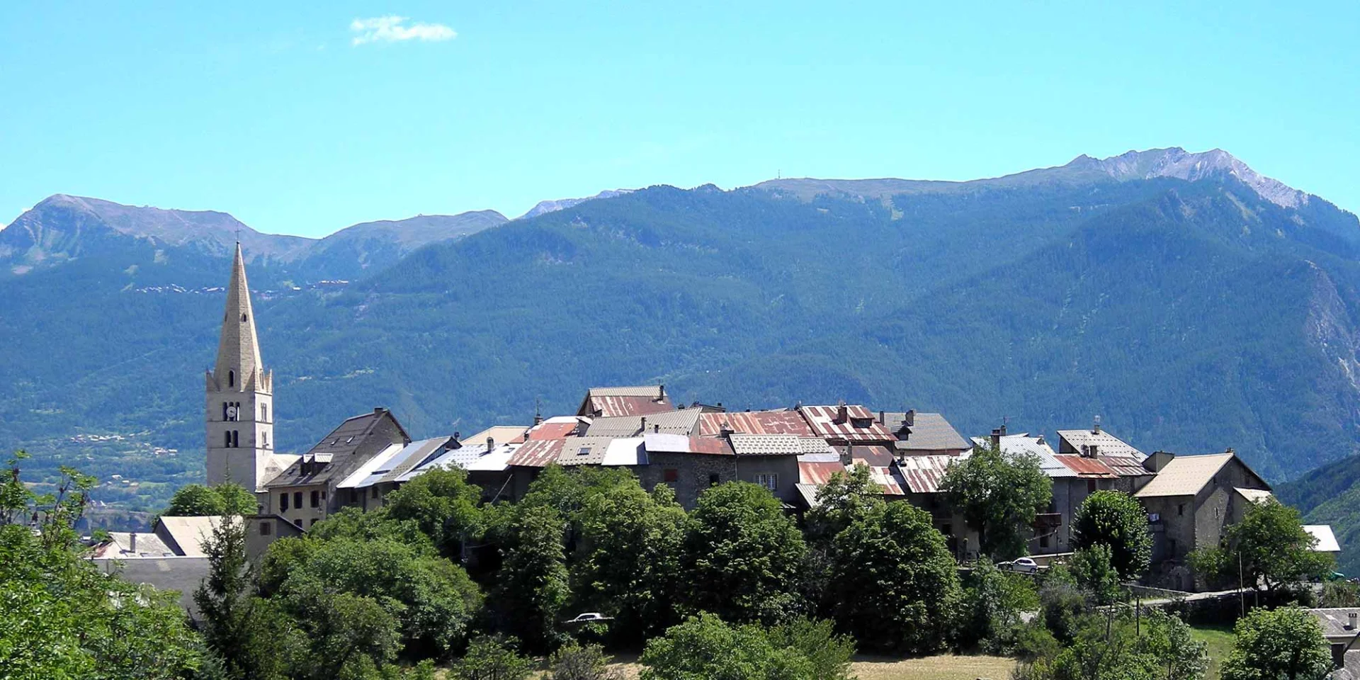 St Crepin Village Guillestrois Ete