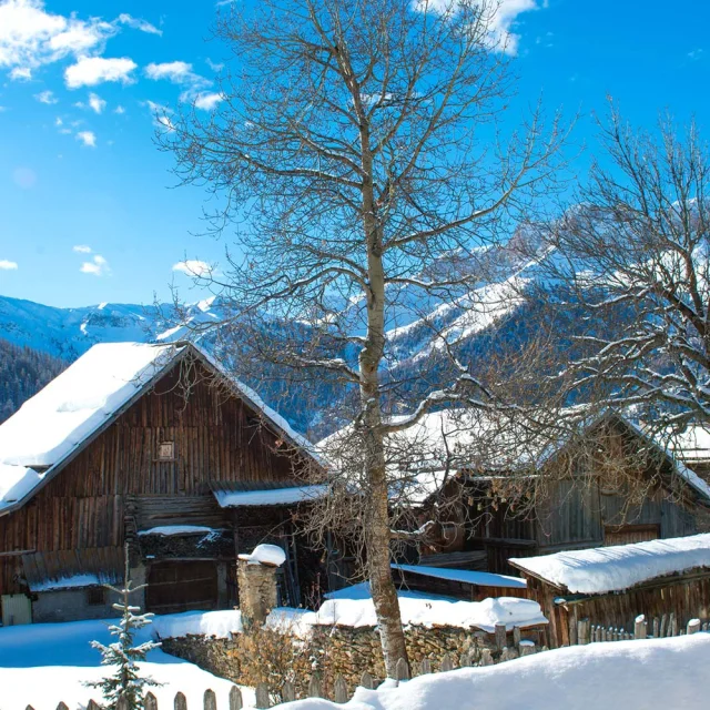 Molines Hebergements 05