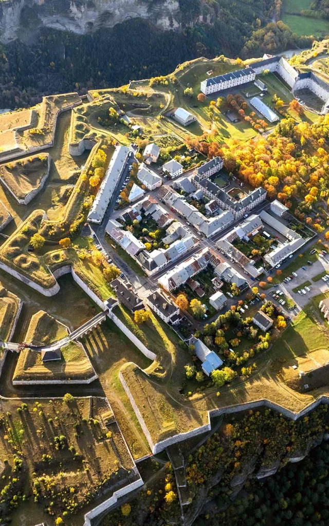 Mont Dauphin En Automne