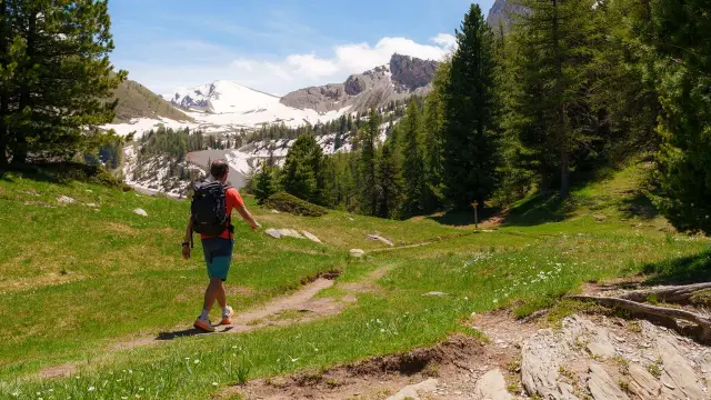 Itineraires Rando Et Trails 05 2