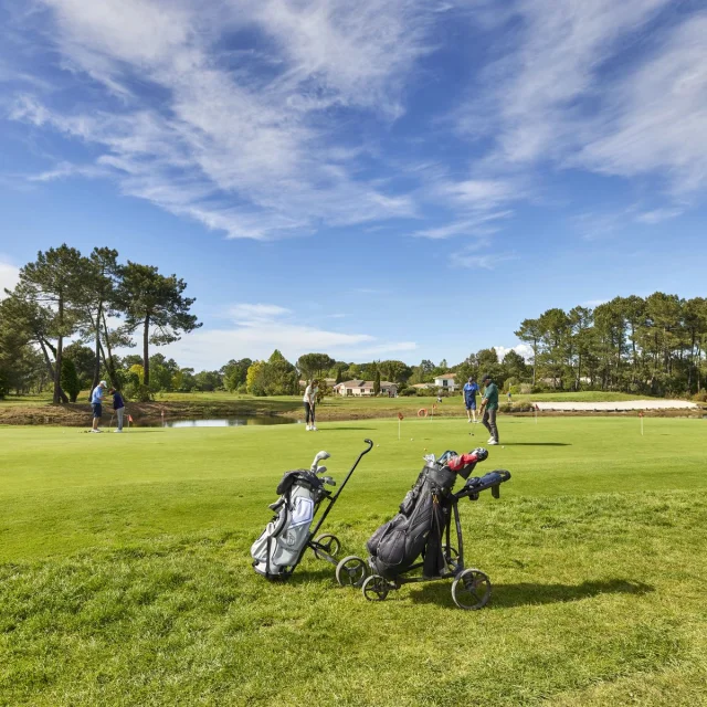 Golf-Gujan-Mestras1600x1200.jpg