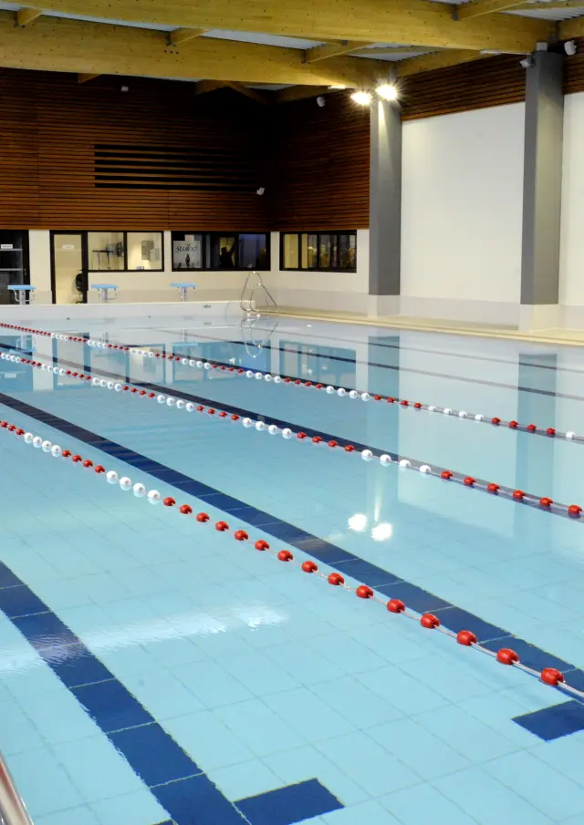 Bassin Sportif piscine municipal