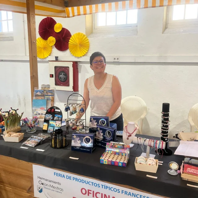 Marché des commerçants français à Santa Maria de Cayon