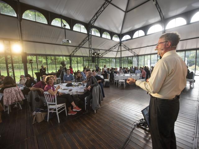 Château de Flixecourt, conférence Joe Pine