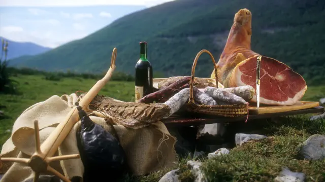 Gastronomie et produits locaux des Pyrénées ©HPTE - Jean-Noël Herranz