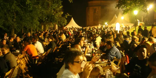 La Fête du Vin dans les Pyrénées, à Madiran ©Maison des Vins