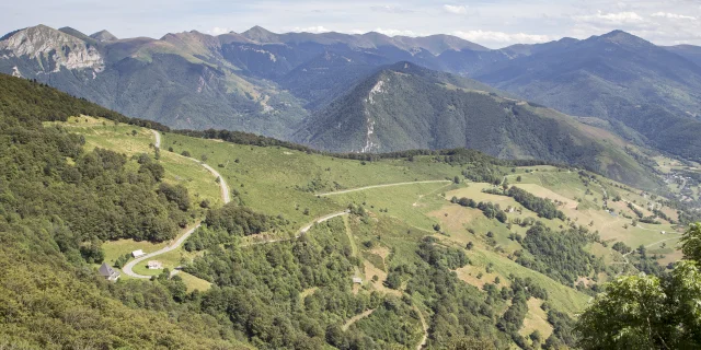 Montée à vélo en direction du Col d'Aspin ©Tourmalet Pic du Midi