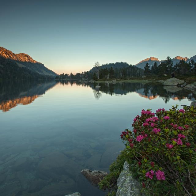 Le Lac d'Aumar au coucher du soleil ©Naturavista - Jean-Gabriel Soula