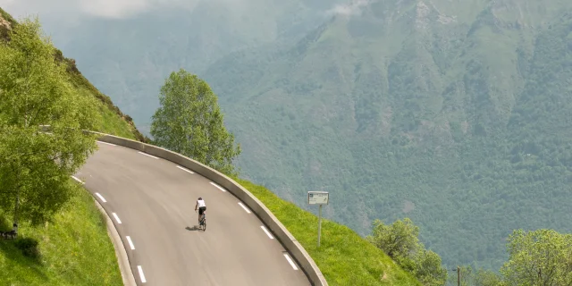 Luz Ardiden en vélo