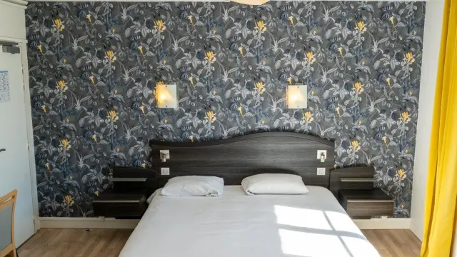 Hotel Argeles Gazost - Chambre