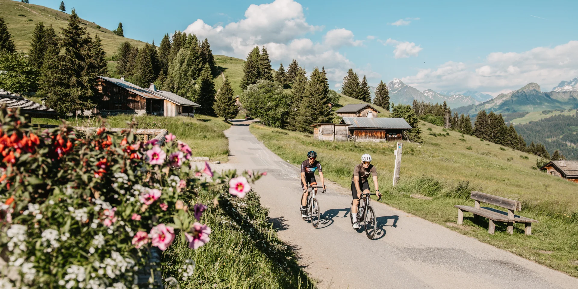 Vélo de route aux Gets