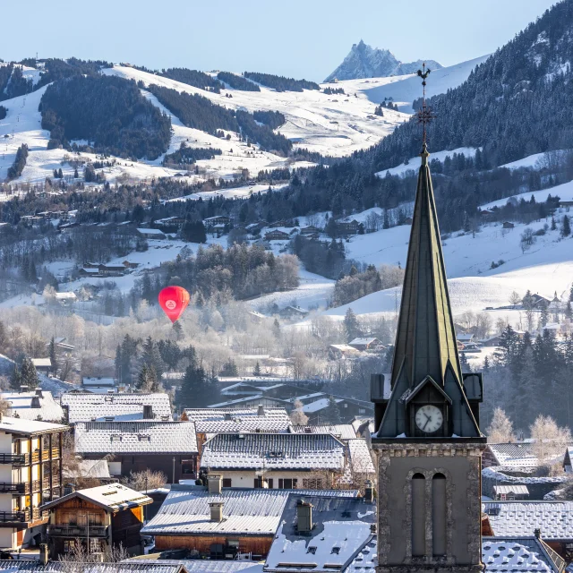 Montgolfiere eglise Praz Sur Arly