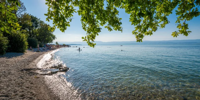 Chantrell strand aan het meer van Genève