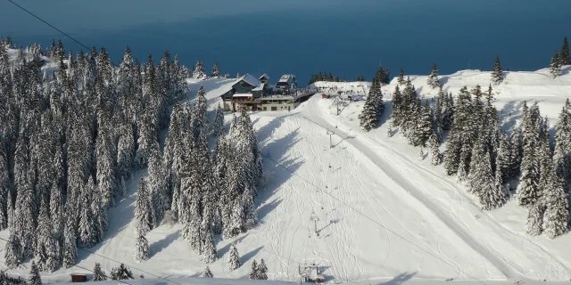 View of the former De l'aigle restaurant in Thollon-Les-Memises