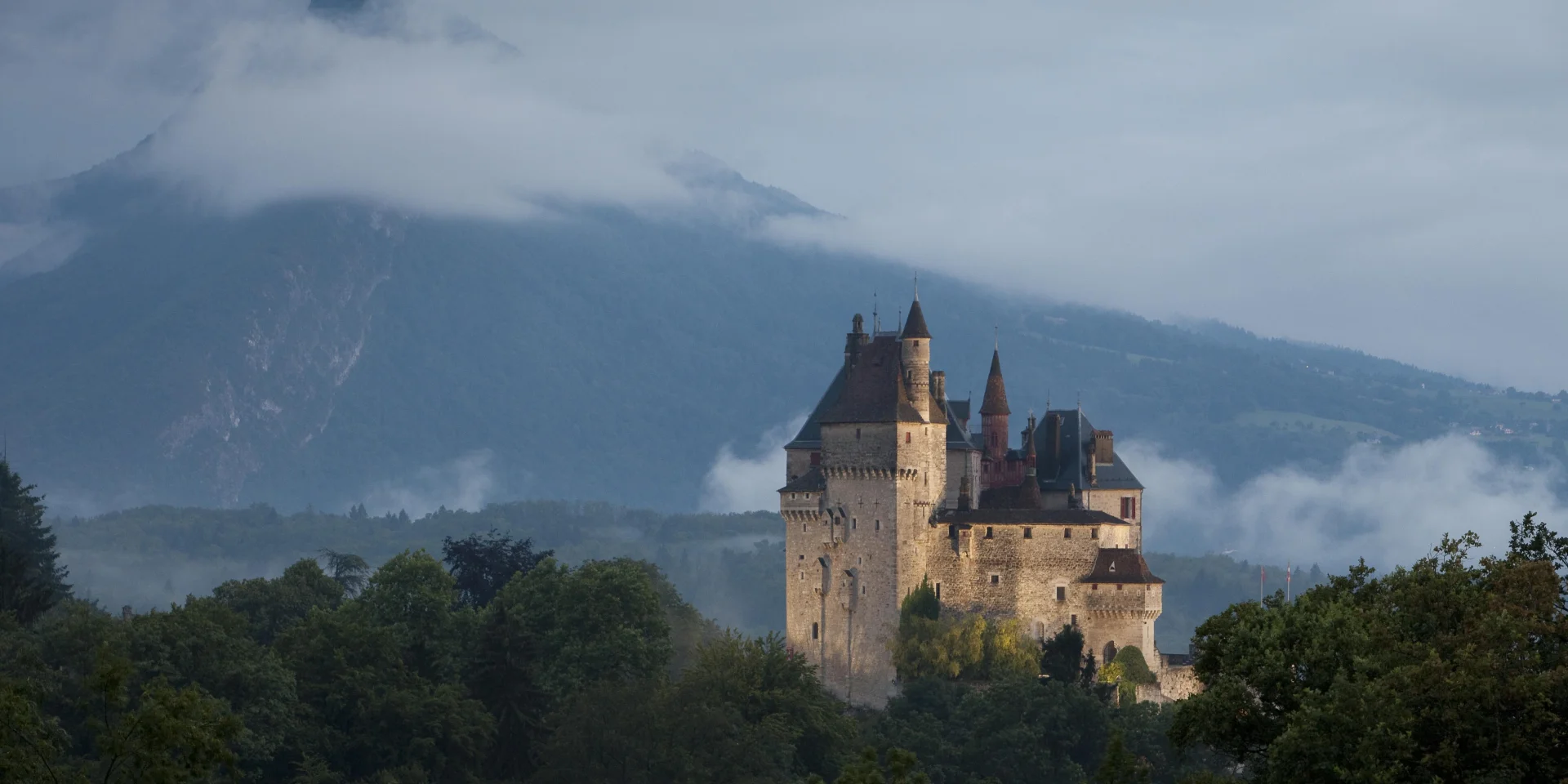 Château de Menthon-Saint-Bernard