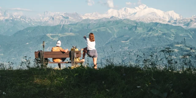 Hiking in Praz De Lys