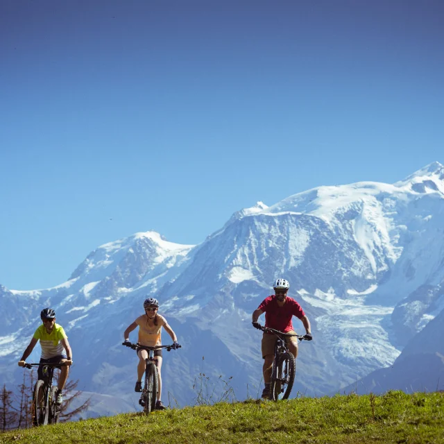 VTT à Combloux