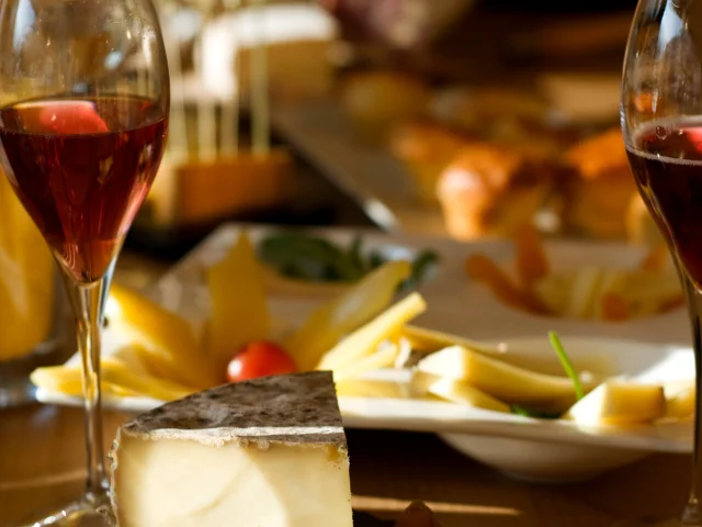 Vin Et Fromage
