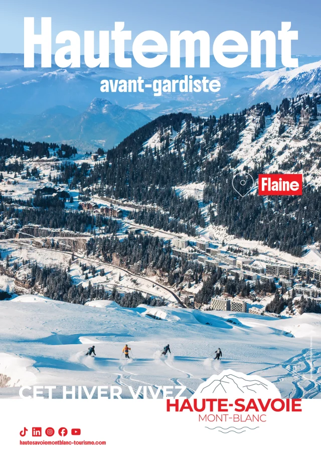 HAUTEMENT AVANT-GARDISTE FLAINE