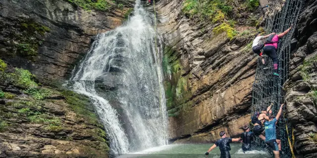 Spartan Morzine Office Du Tourisme