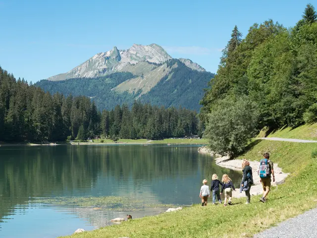 Famille Lac Montriond