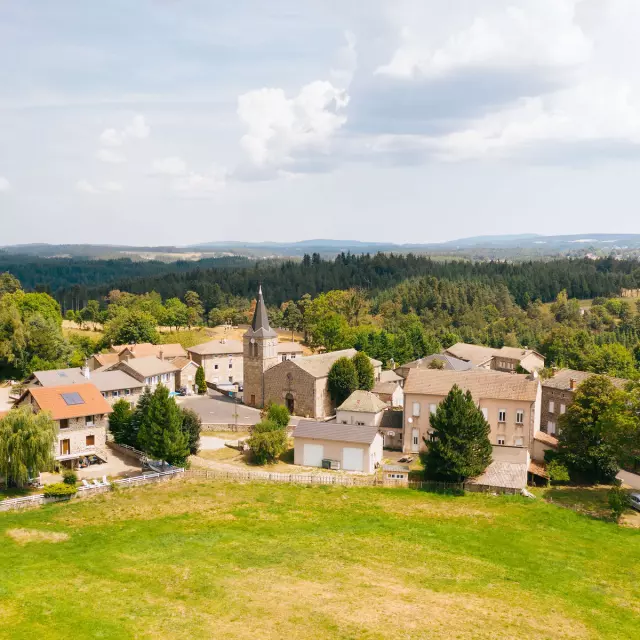 Village of Chenereilles